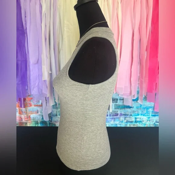 Miami Tank Top - Picture 3 of 5